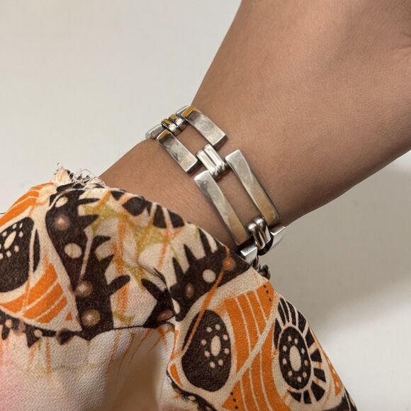 Vintage Mexico Sterling Heavy Toggle Clasp Bracelet - Picture 2 of 5